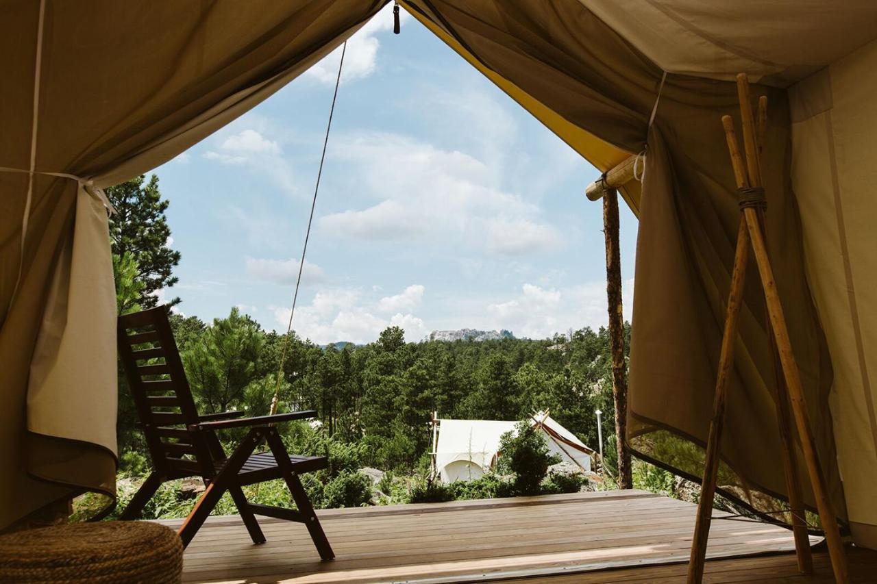 Under Canvas Mount Rushmore Keystone Ngoại thất bức ảnh